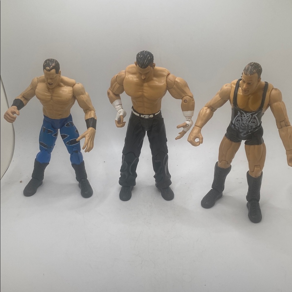 Lot of seven iconic wrestling action figures from the Jakks Pacific era, - Picture 3 of 14